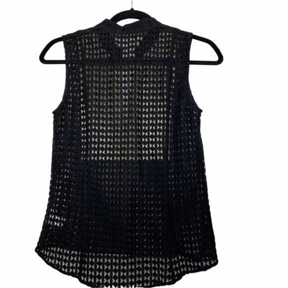 VMT LA Black Luxe crochet top, Career, 
Capsule, Minimalist, Cocktails, 2 - Picture 5 of 7